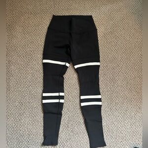 Alo Leggings